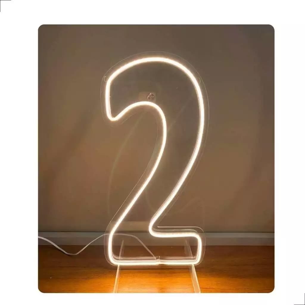Número 2 de Led - Dona mocinha 