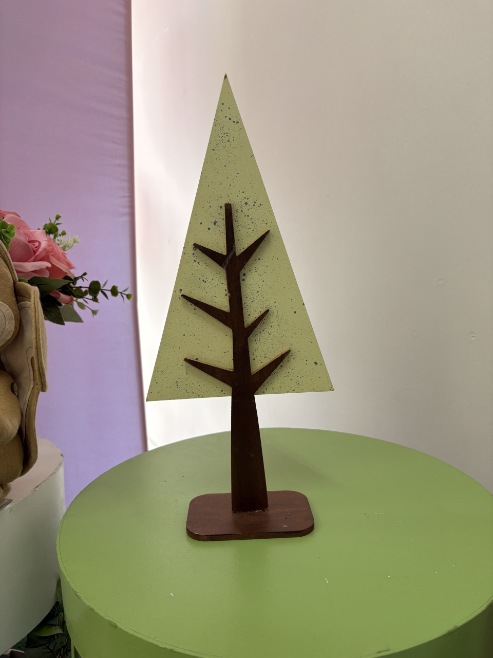 Display Árvore Pontuda - Dona mocinha 