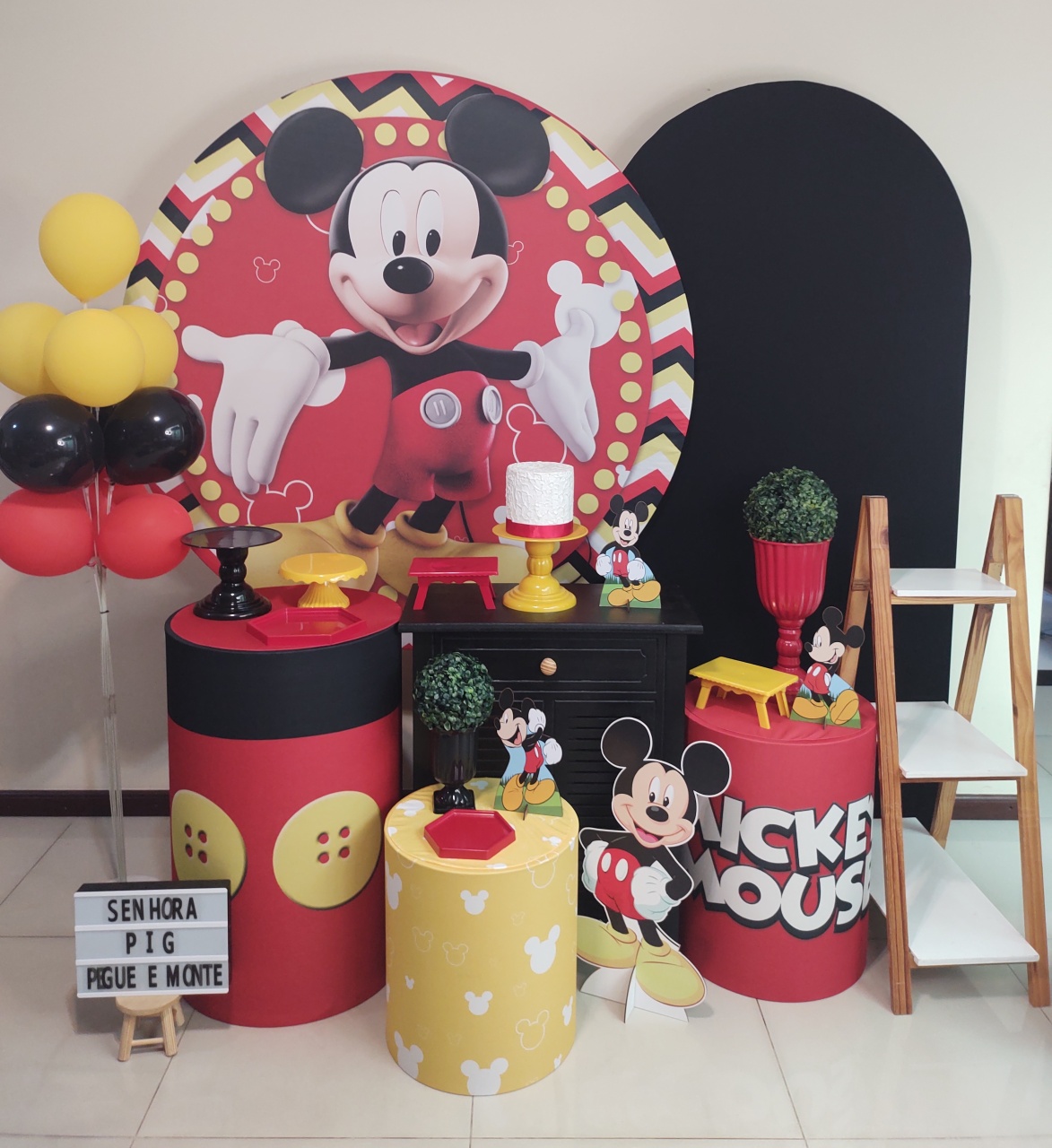 Mickey Kit 3 - Senhora Pig Pegue e Monte 