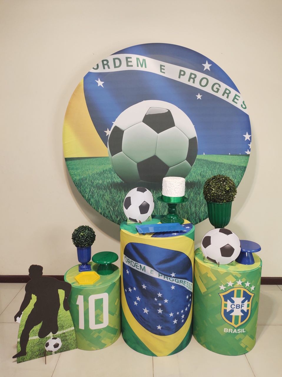 Cbf Brasil Kit 1 - Senhora Pig Pegue e Monte 