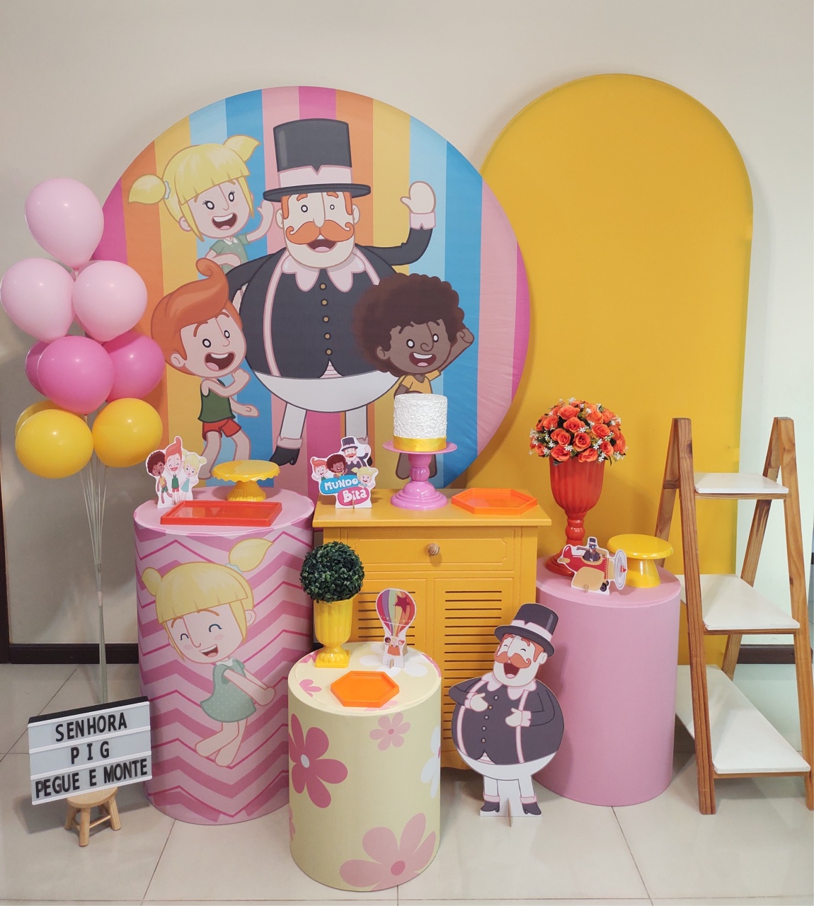 Mundo Bita Meninas Kit 3 - Senhora Pig Pegue e Monte 