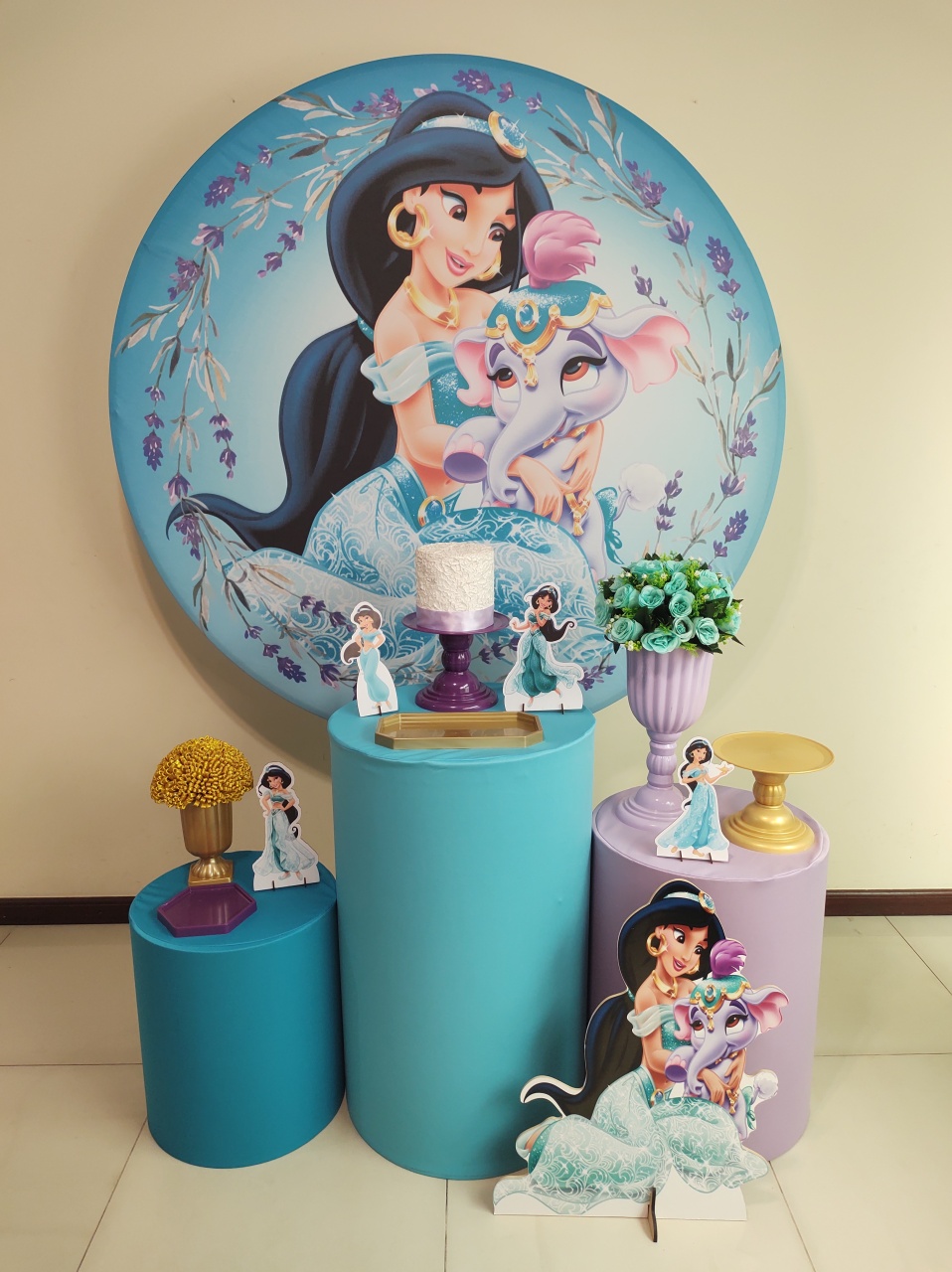 Jasmine Kit 1 - Senhora Pig Pegue e Monte 