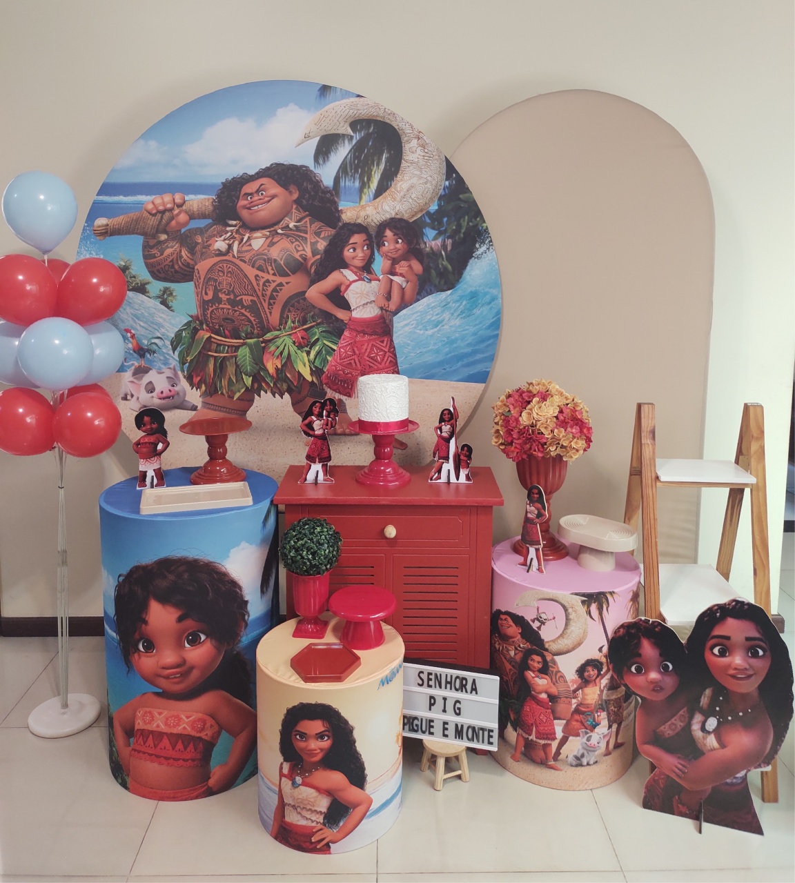 Moana 2 Kit 3 - Senhora Pig Pegue e Monte 