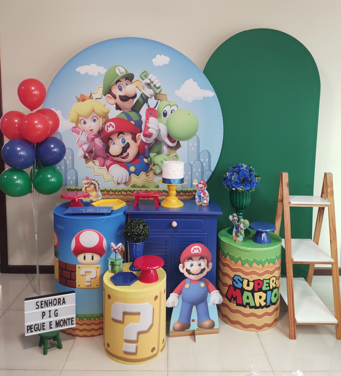 Super Mário Kit 3 - Senhora Pig Pegue e Monte 