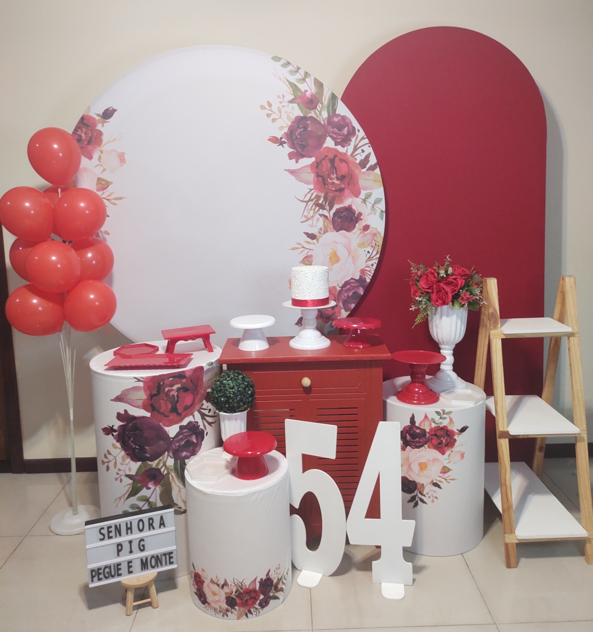 Rosas Vermelhas Kit 3 - Senhora Pig Pegue e Monte 