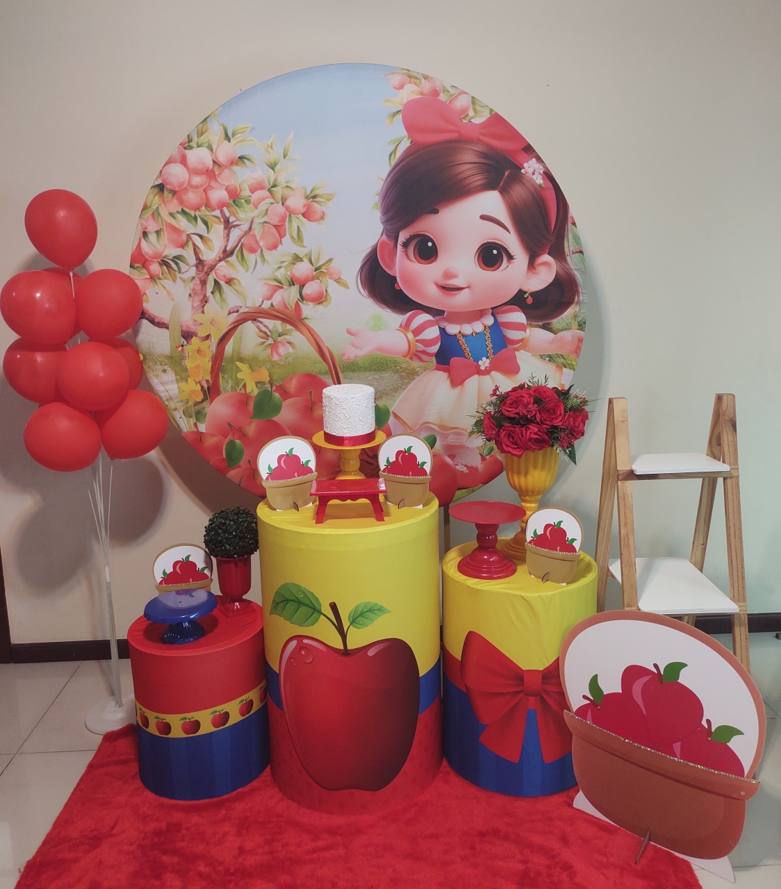 Branca de Neve 1 Kit 2 - Senhora Pig Pegue e Monte 