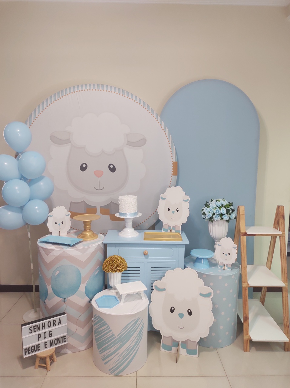 Ovelhinha Azul Kit 3 - Senhora Pig Pegue e Monte 