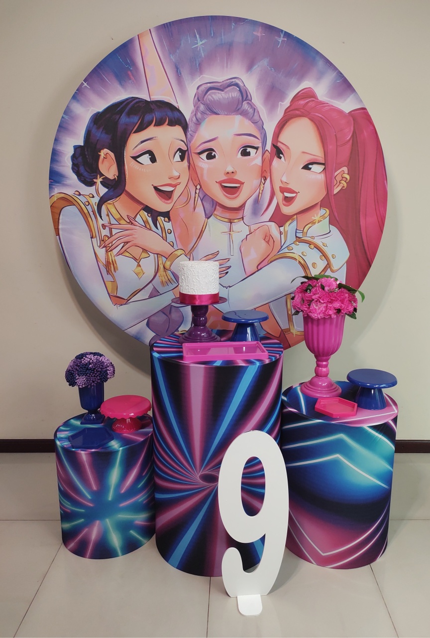 Guerreiras K-Pop Kit 1 - Senhora Pig Pegue e Monte 