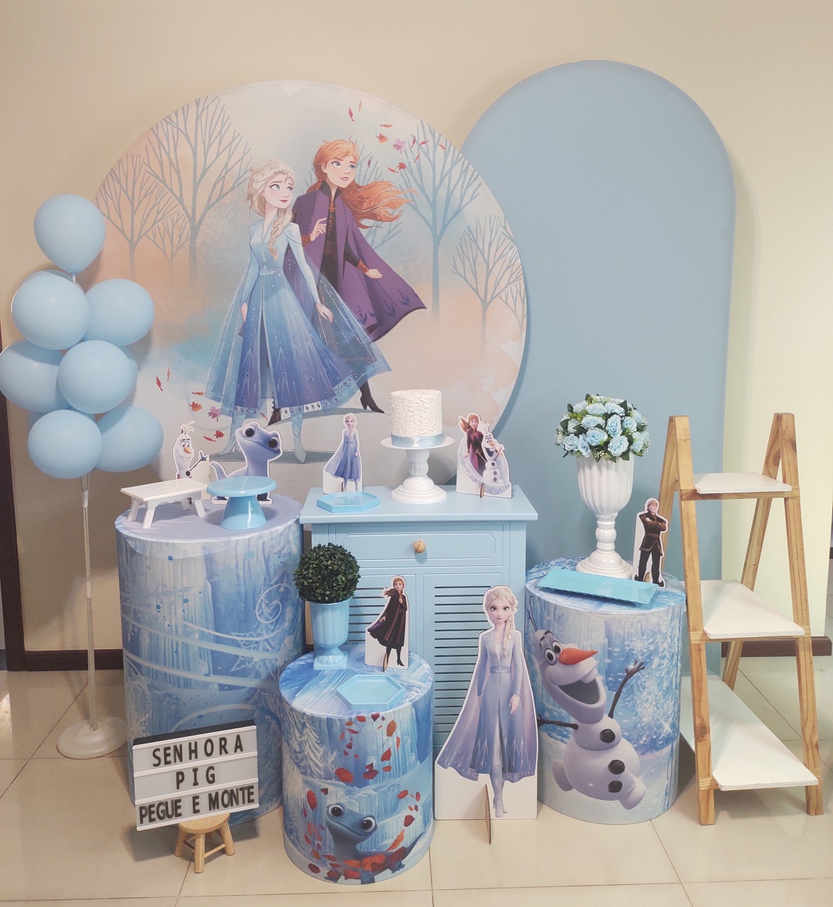 Frozen 1 Kit 3  - Senhora Pig Pegue e Monte 