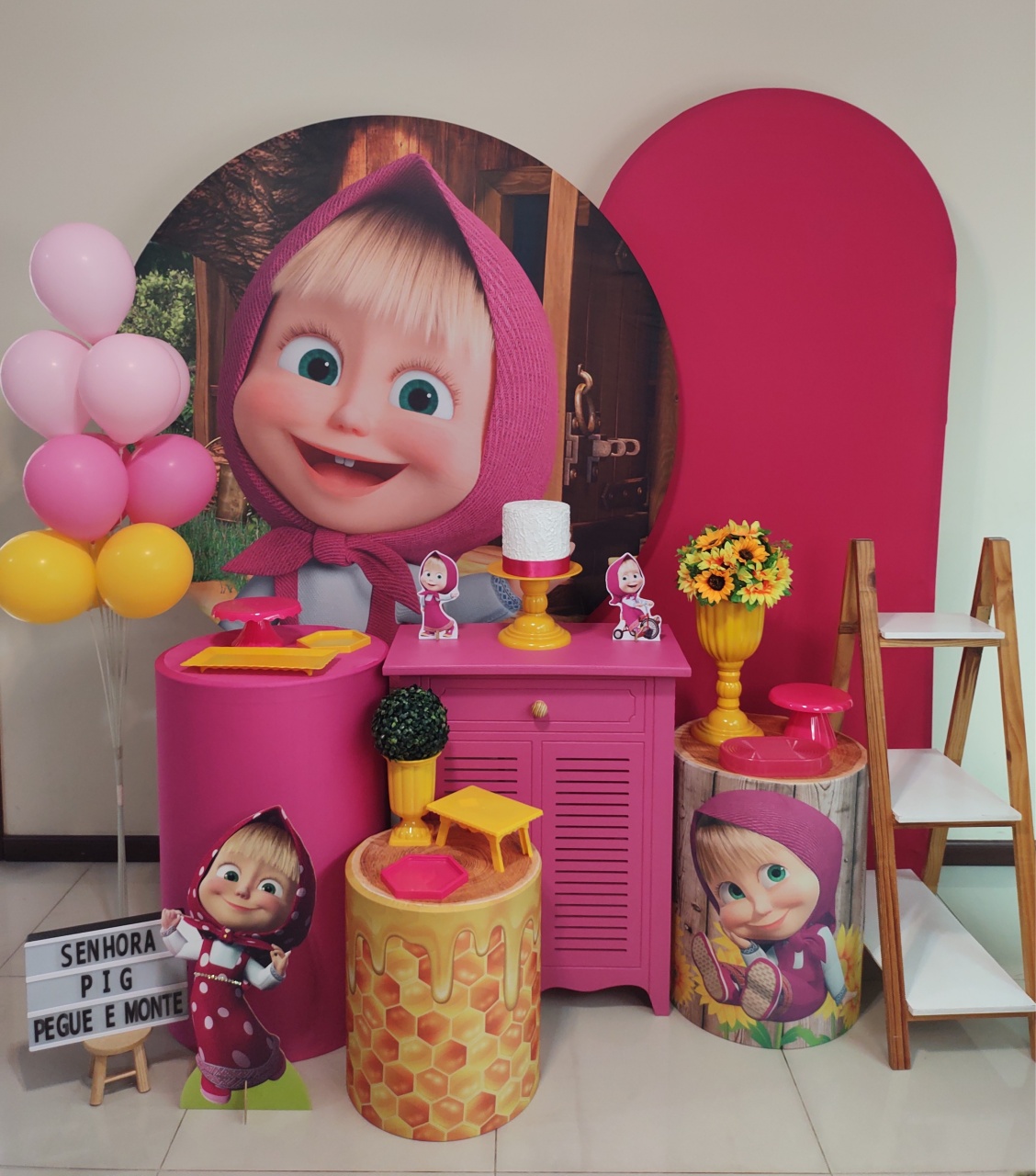 Masha Kit 3 - Senhora Pig Pegue e Monte 