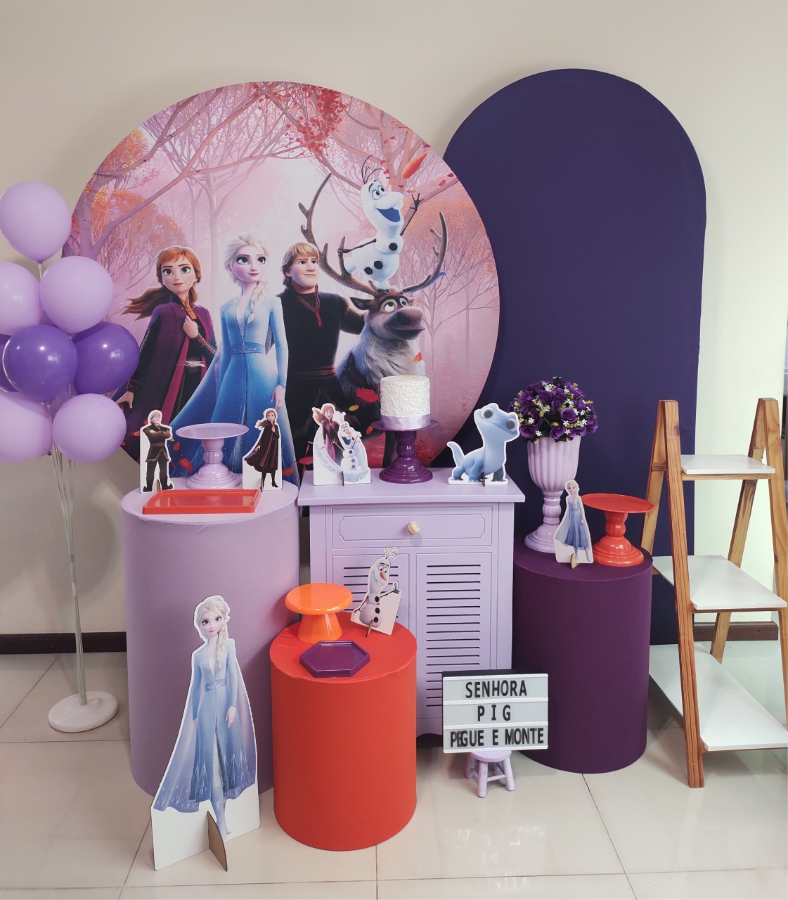 Frozen 2 Kit 3 - Senhora Pig Pegue e Monte 