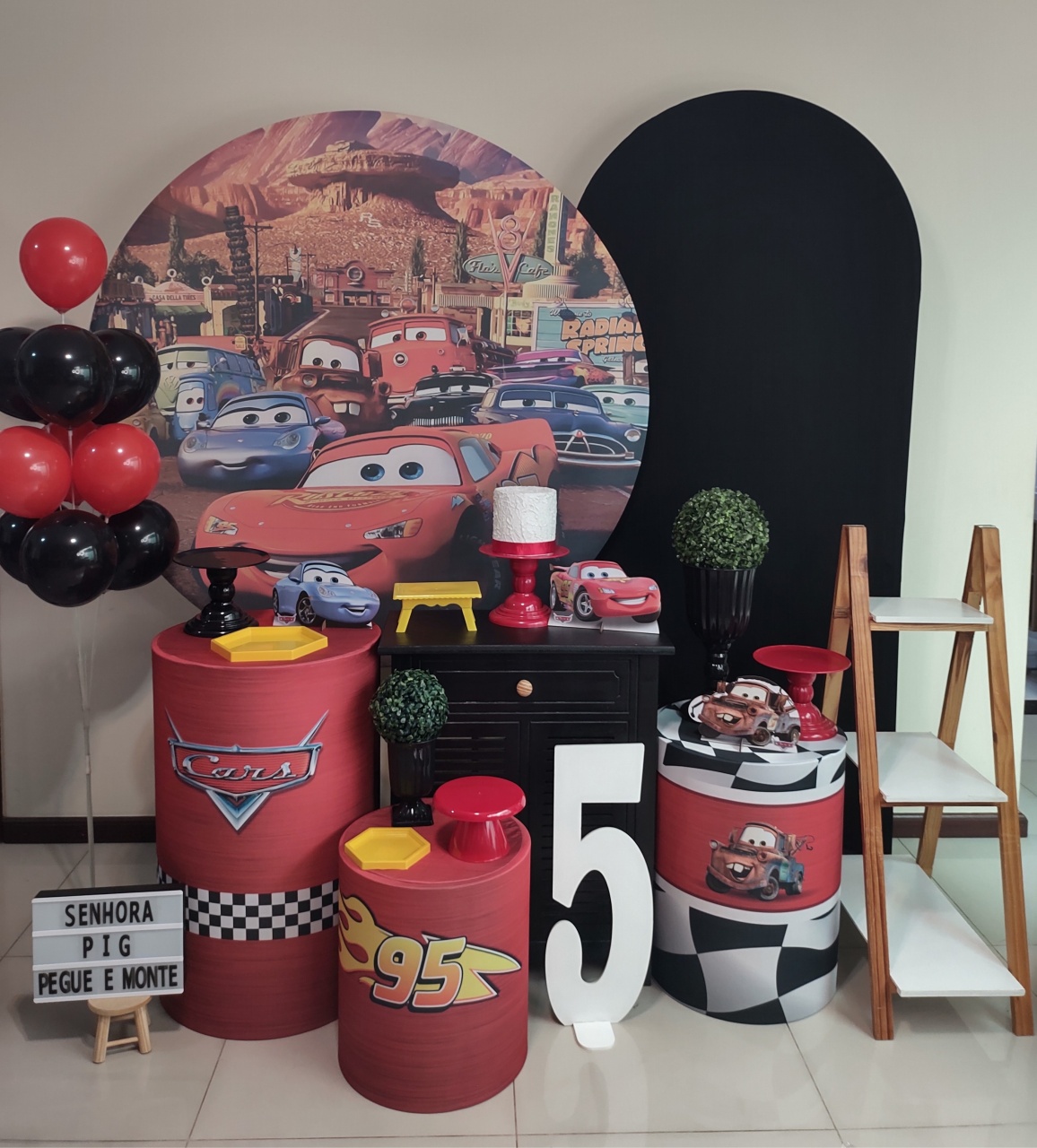 Relâmpago Mcqueen ( Carros ) Kit 3 - Senhora Pig Pegue e Monte 