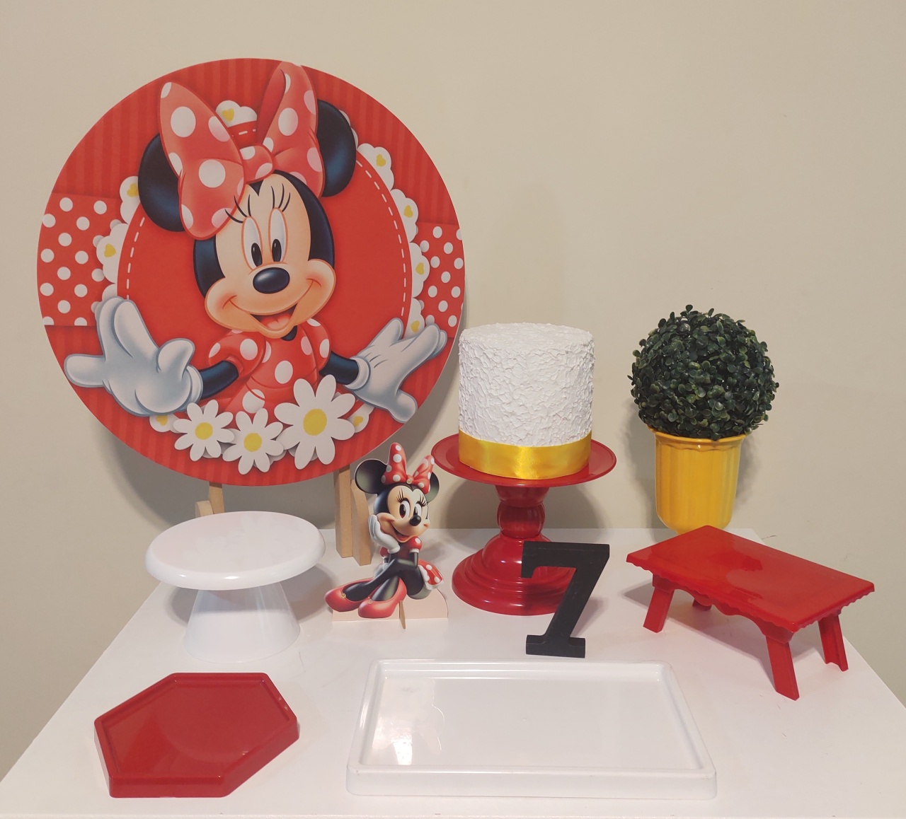 Kit Minnie Vermelha  - Senhora Pig Pegue e Monte 