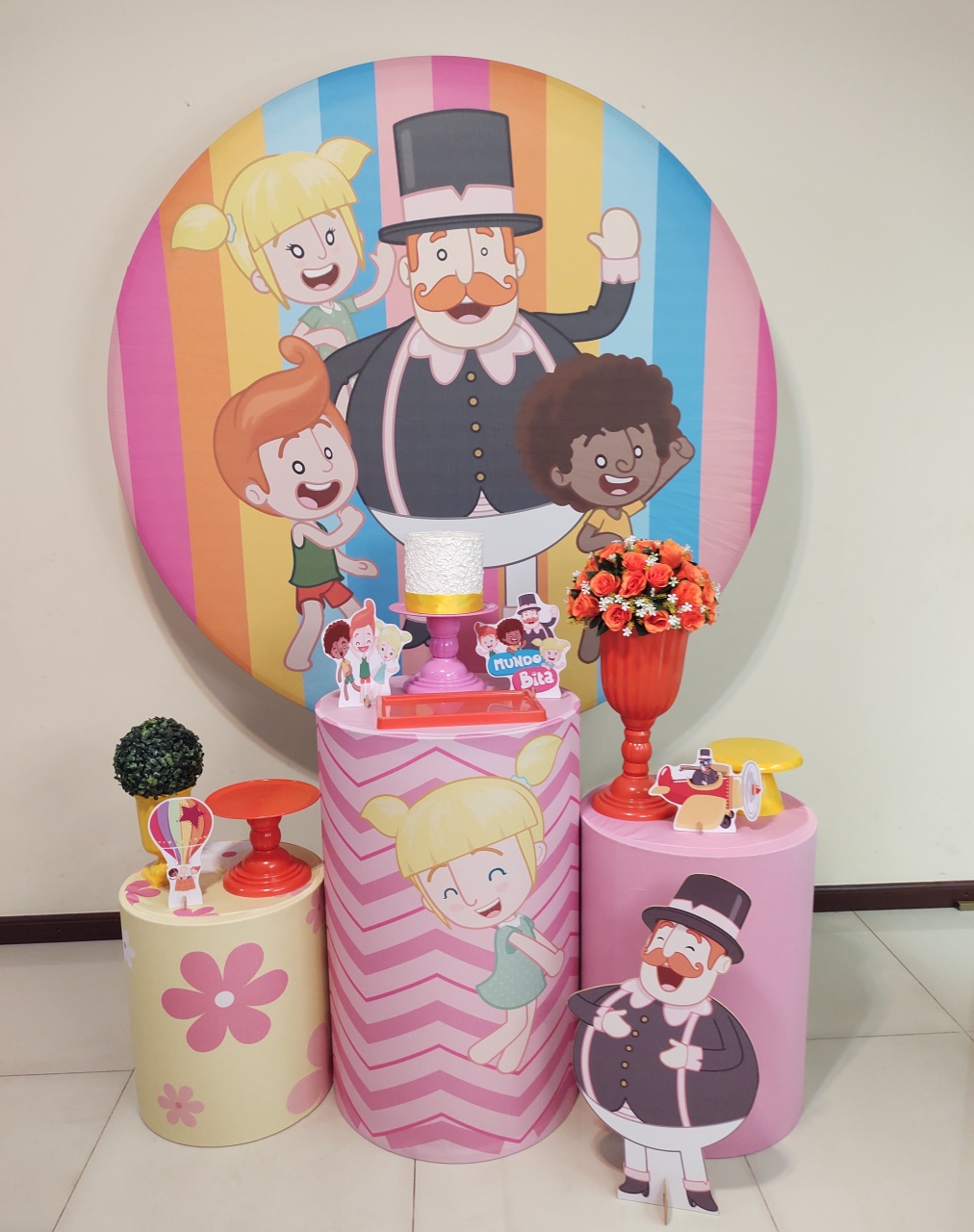 Mundo Bita Meninas Kit 1 - Senhora Pig Pegue e Monte 