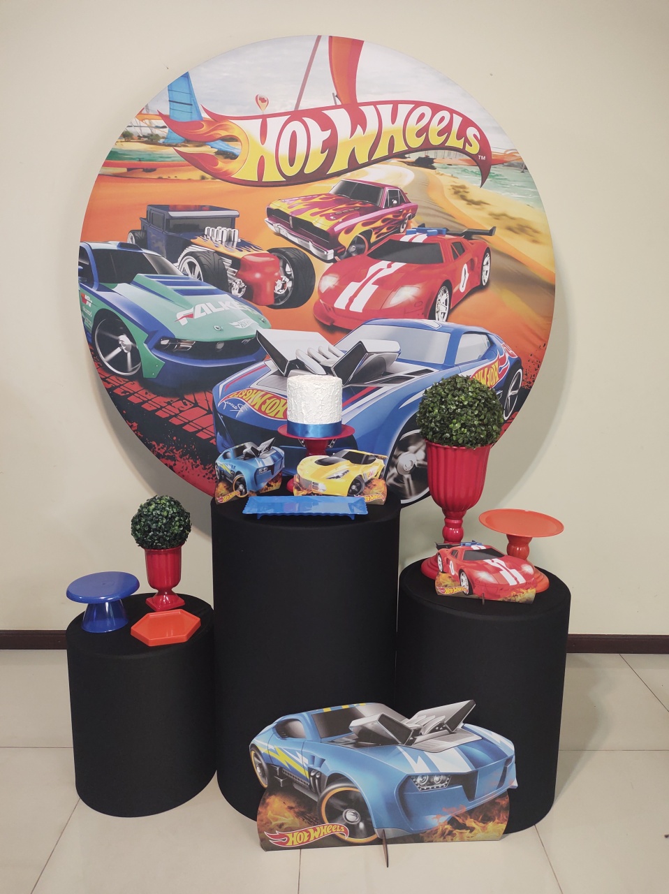Hot Wheels Kit 1 - Senhora Pig Pegue e Monte 