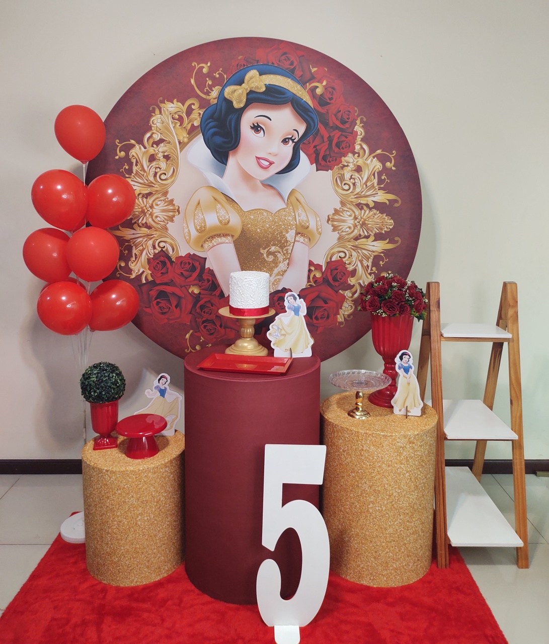 Branca de Neve Kit 2 - Senhora Pig Pegue e Monte 