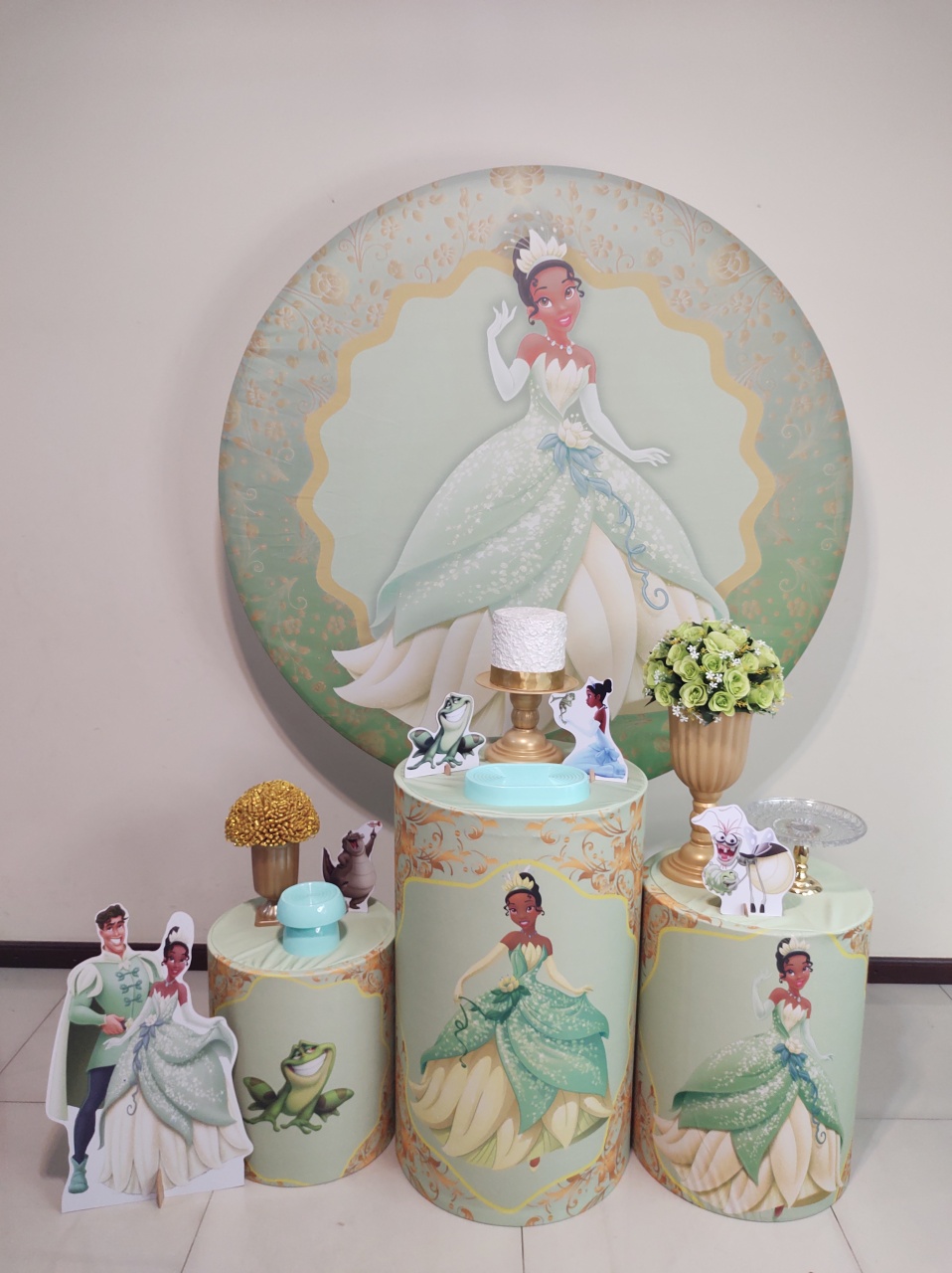 Princesa Tiana Kit 1  - Senhora Pig Pegue e Monte 