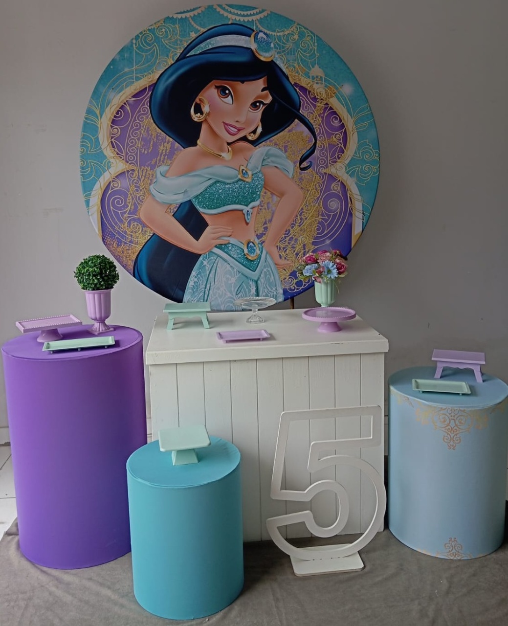 Jasmine "M" - Loja pegue monte rc decoração