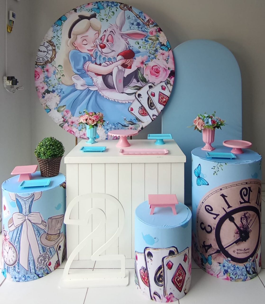 Alice No Pais das Maravilhas "G" - Loja pegue monte rc decoração