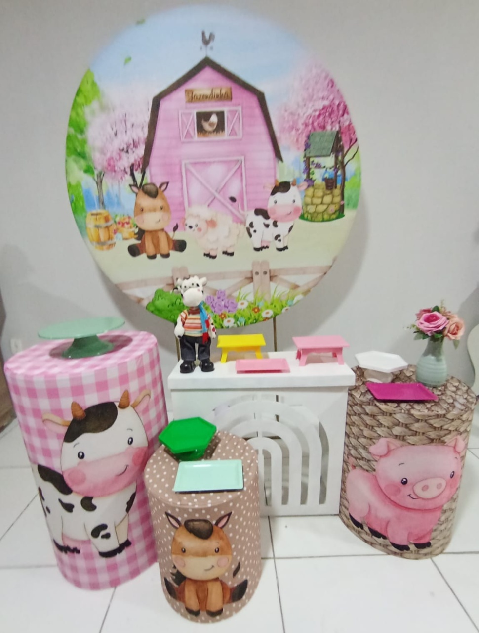 Fazendinha Rosa M  - Loja pegue monte rc decoração