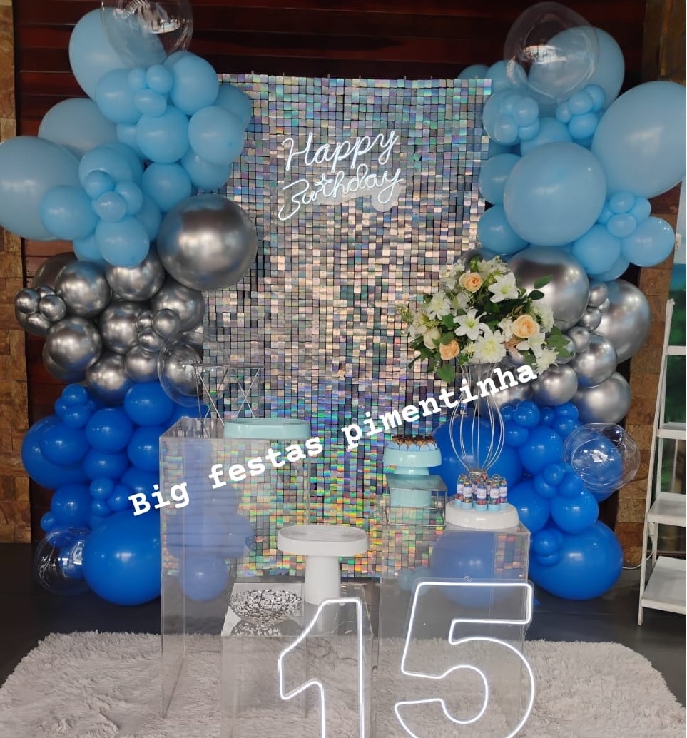Decoração Com Painel Brilhoso - big festas pimentinha