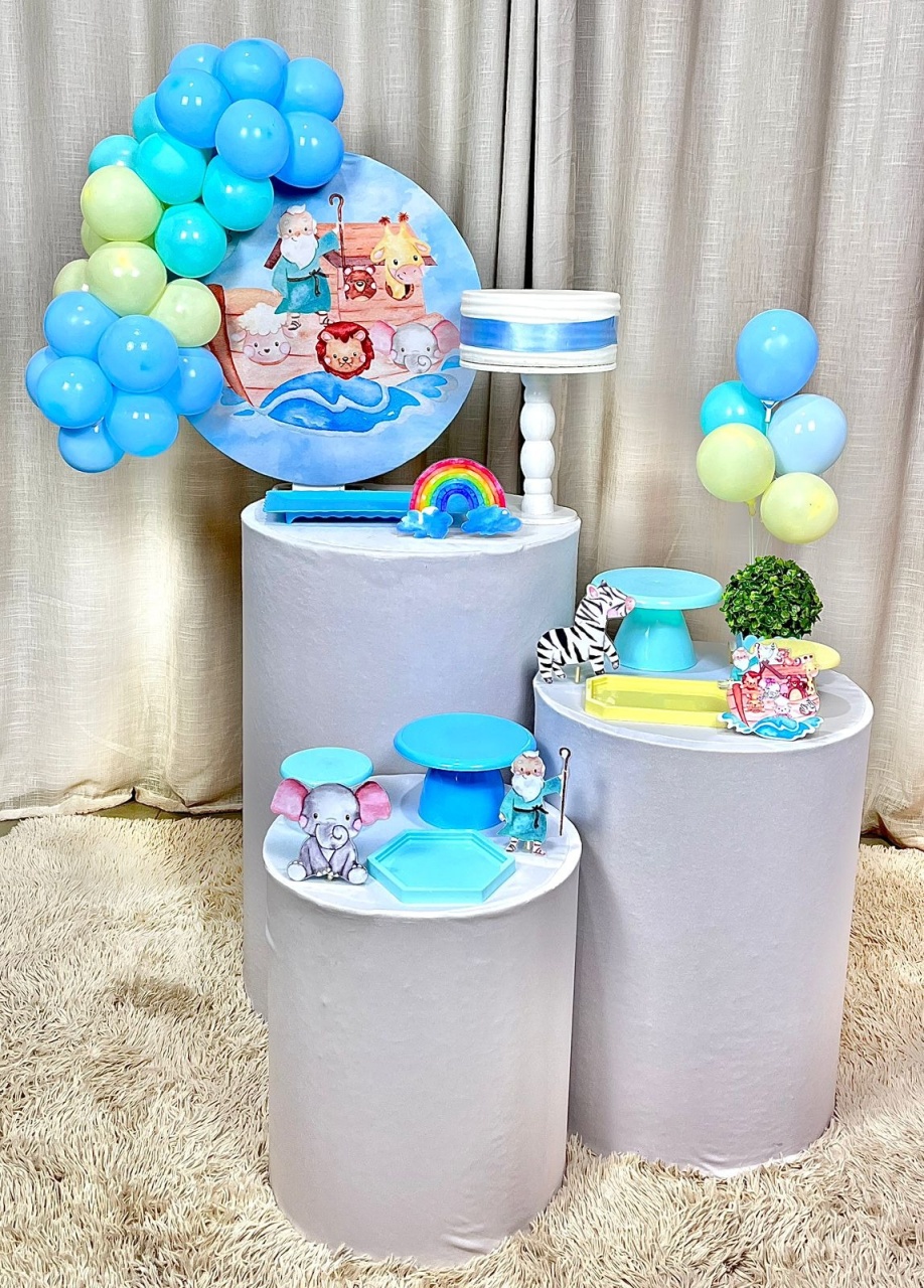 Kit Composto Com Balão - Arca de Nóe Aquarelado  - É Só Um Bolinho Locações 