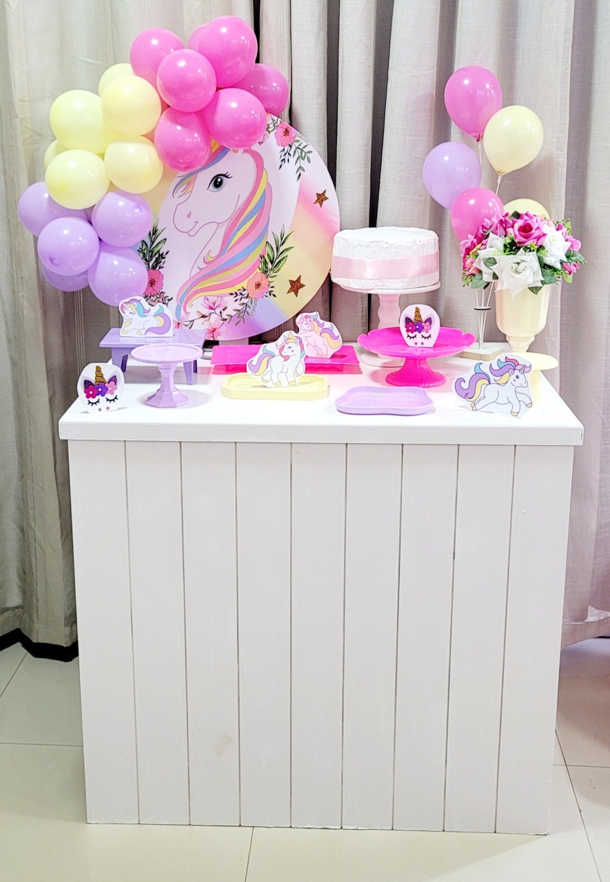 Kit Composto Com Balão - Unicornio 2 - É Só Um Bolinho Locações 