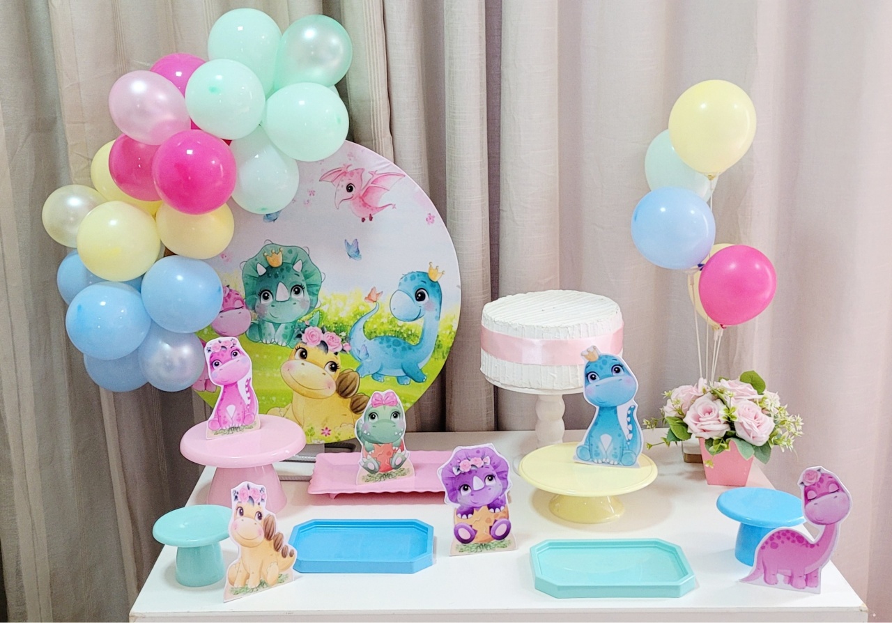 Kit Mesa Com Balão - Dino Baby Feminino - É Só Um Bolinho Locações 