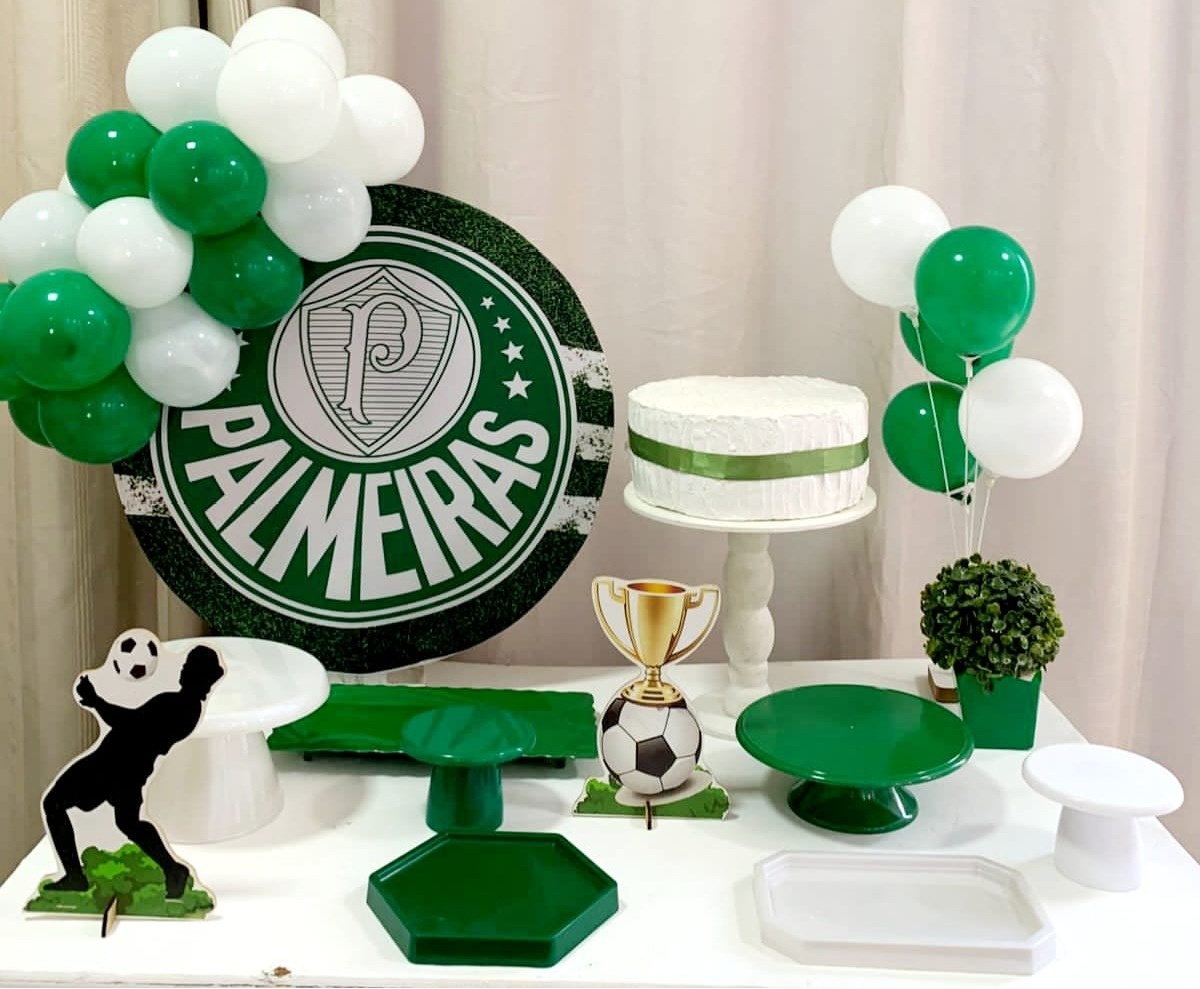 Kit Mesa Com Balão -  Palmeiras 1 - É Só Um Bolinho Locações 