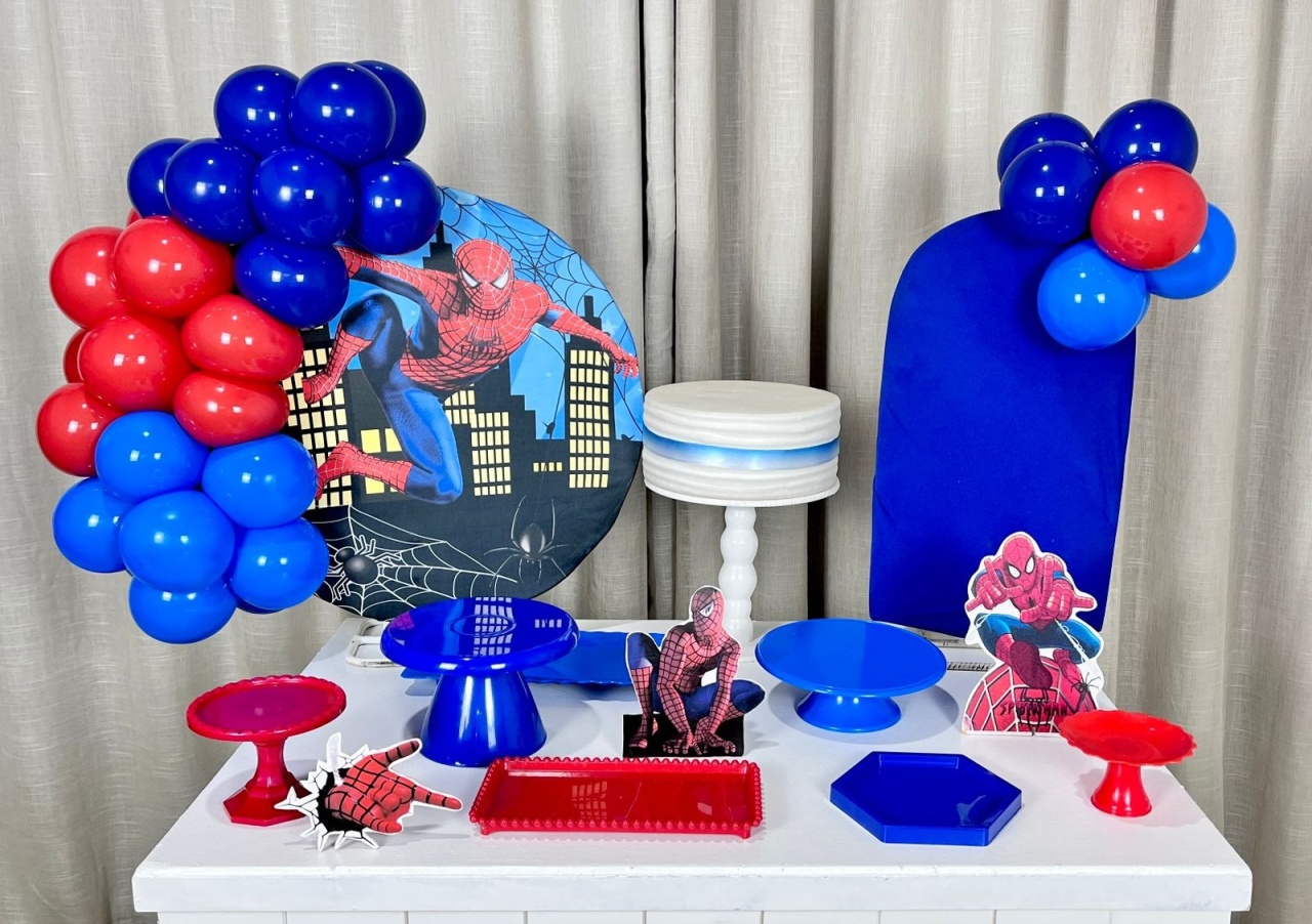 Kit Mesa Premium Com Balão - Homem Aranha 1 - É Só Um Bolinho Locações 