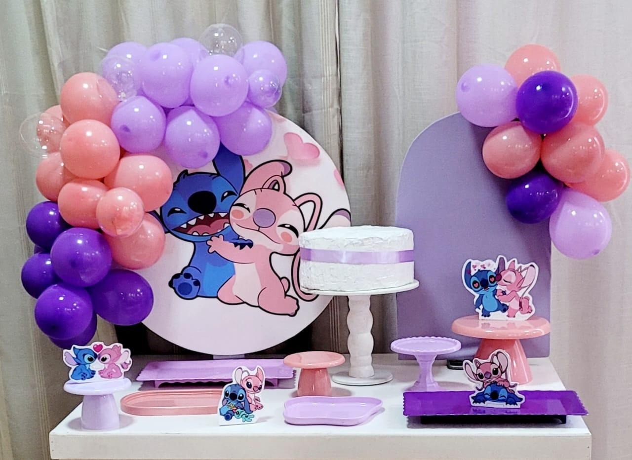 Kit Mesa Premium Com Balão - Stitch  E Angel  - É Só Um Bolinho Locações 