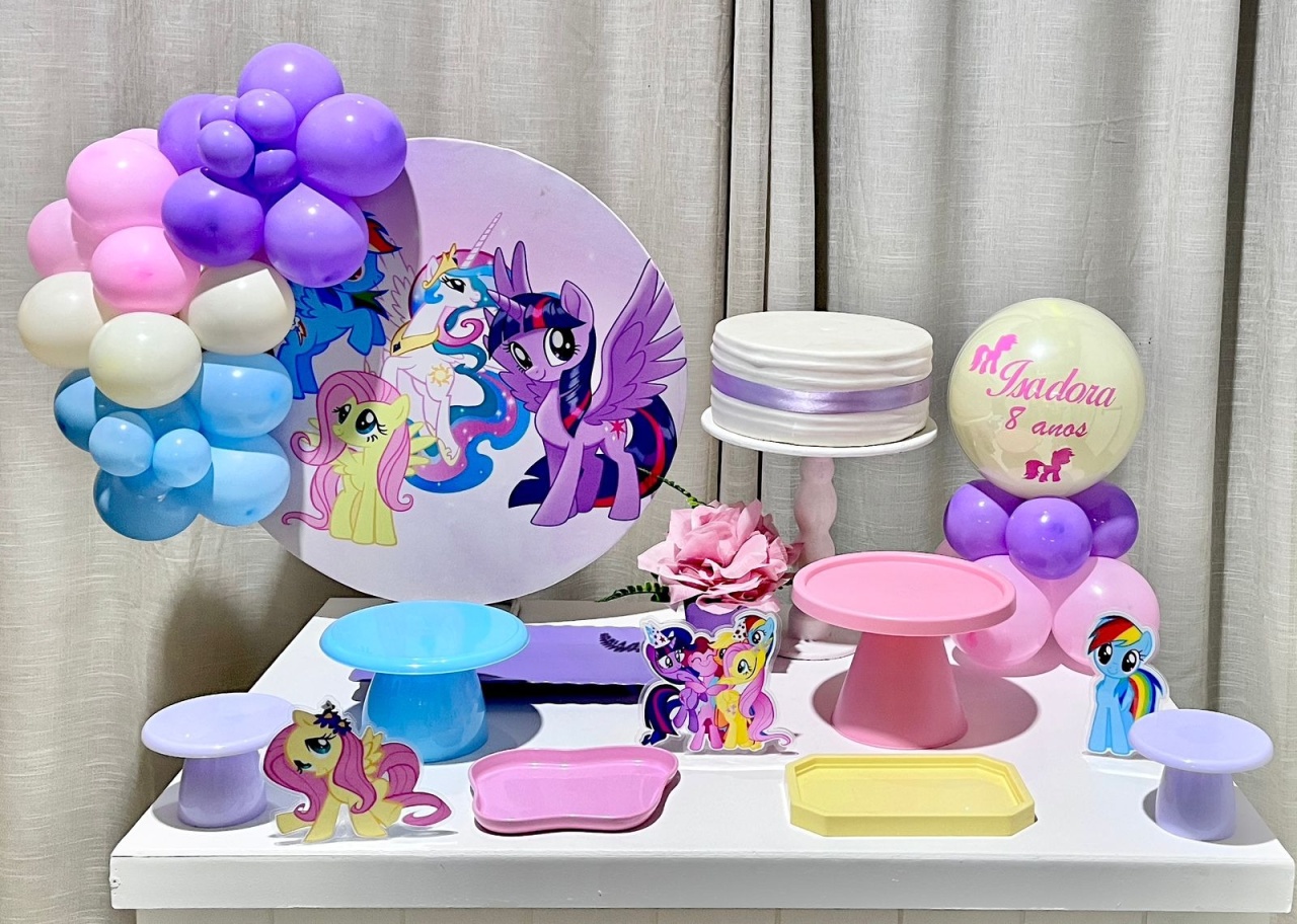 Kit Mesa Box de Balão - Little Poney  - É Só Um Bolinho Locações 