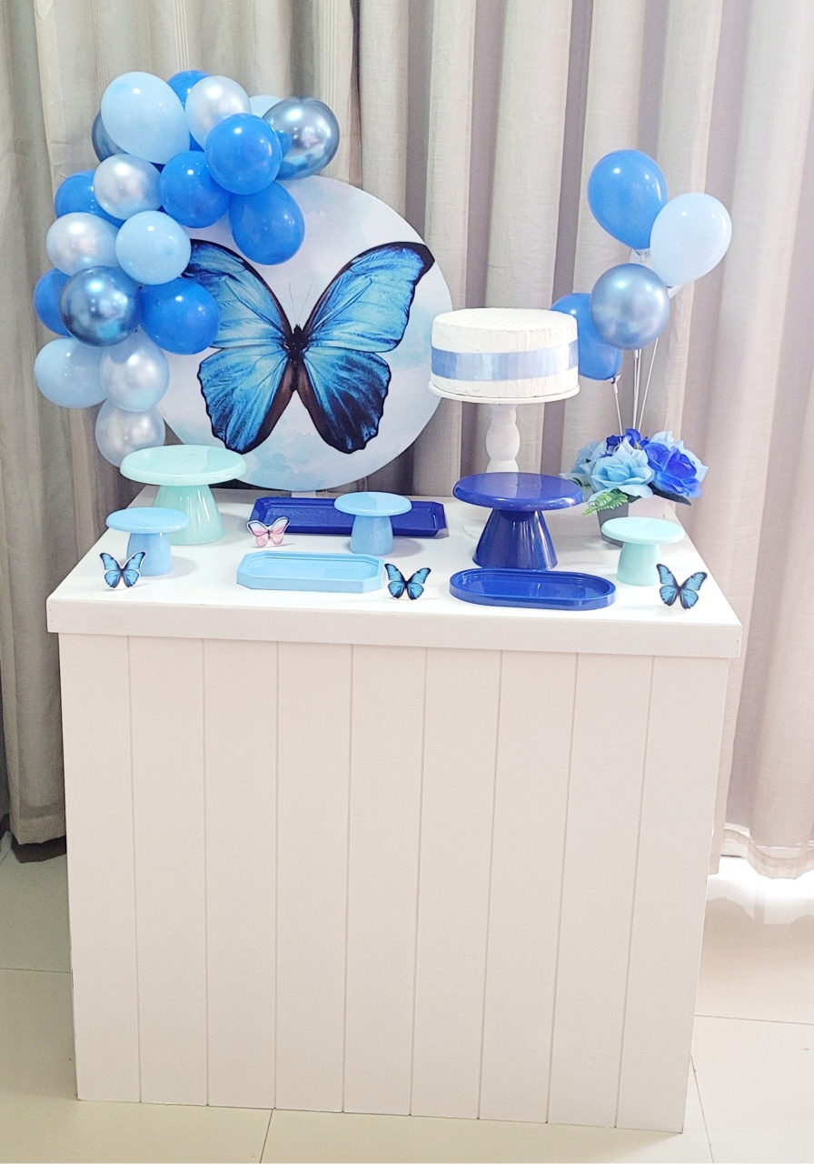 Kit Composto Com Balão - Borboleta Azul - É Só Um Bolinho Locações 