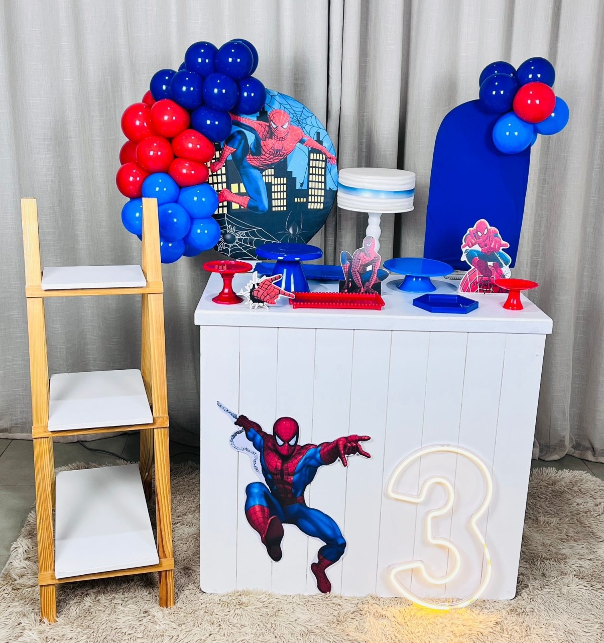 Kit Mini Festa Standard Com Led - Homem Aranha 1 - É Só Um Bolinho Locações 
