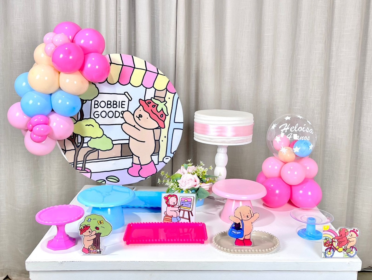 Kit Mesa Box de Balão - Bobbie Guds  - É Só Um Bolinho Locações 