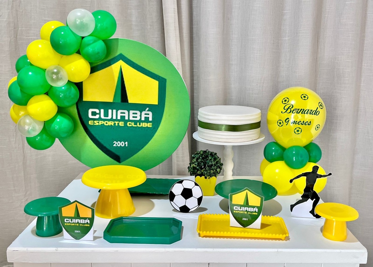Kit Mesa Box de Balão - Cuiabá  - É Só Um Bolinho Locações 