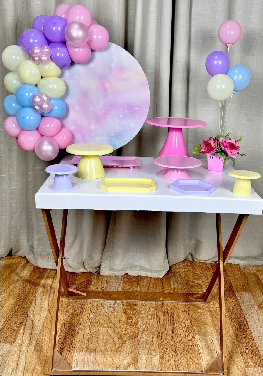Kit Composto Com Balão- Tie Tie - É Só Um Bolinho Locações 