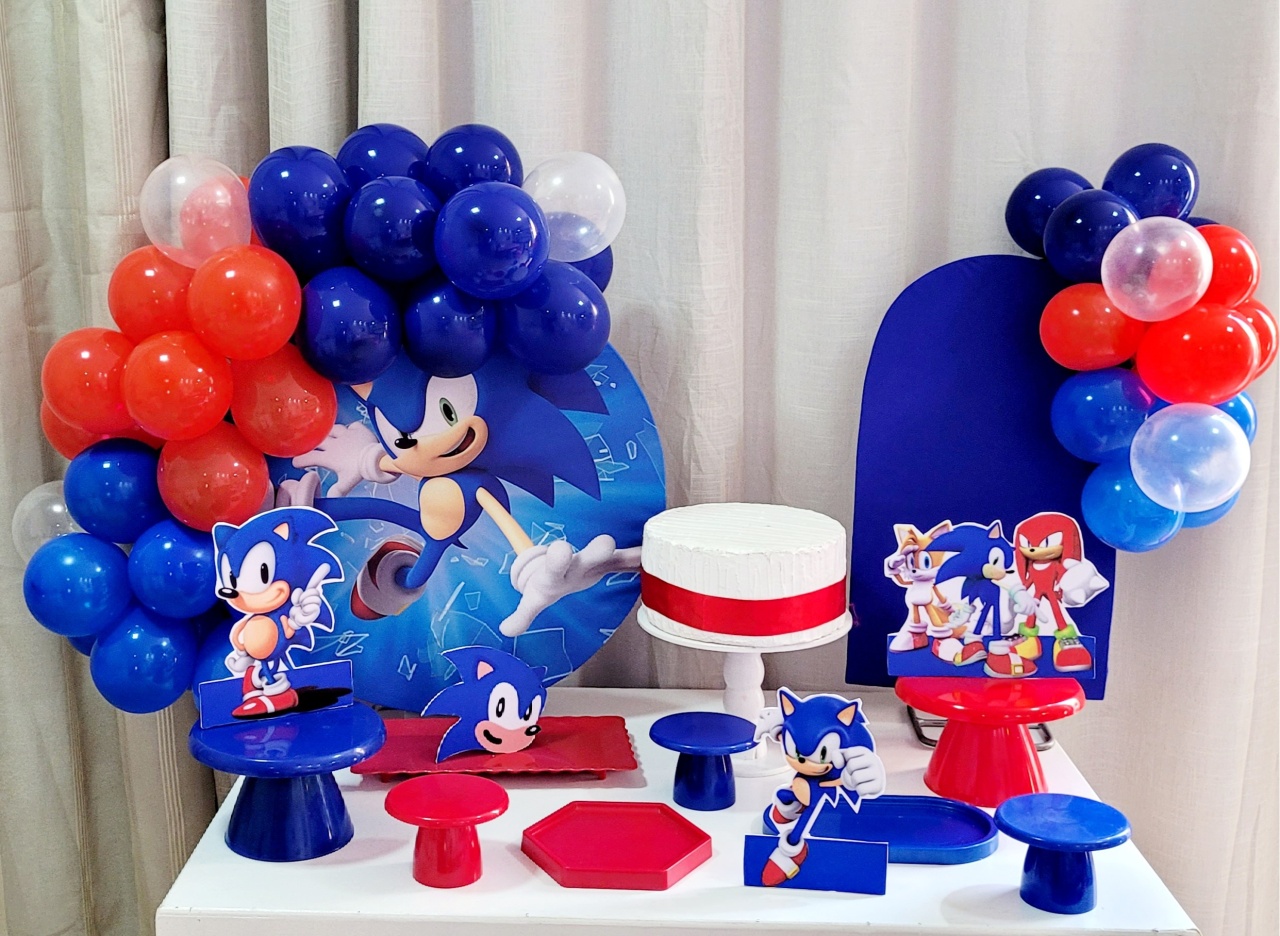 Kit Mesa Premium Com Balão - Sonic 1 - É Só Um Bolinho Locações 
