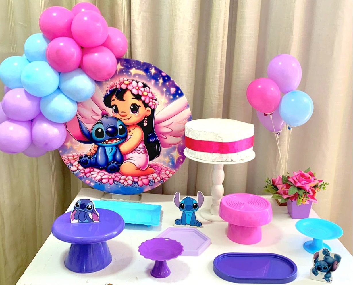 Kit Mesa Com Balão -  Stitch E Lilo 3 - É Só Um Bolinho Locações 