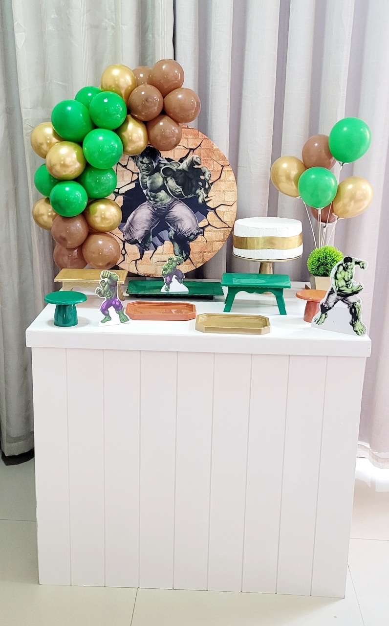 Kit Composto Com Balão - Hulk 2 - 1/2 - É Só Um Bolinho Locações 