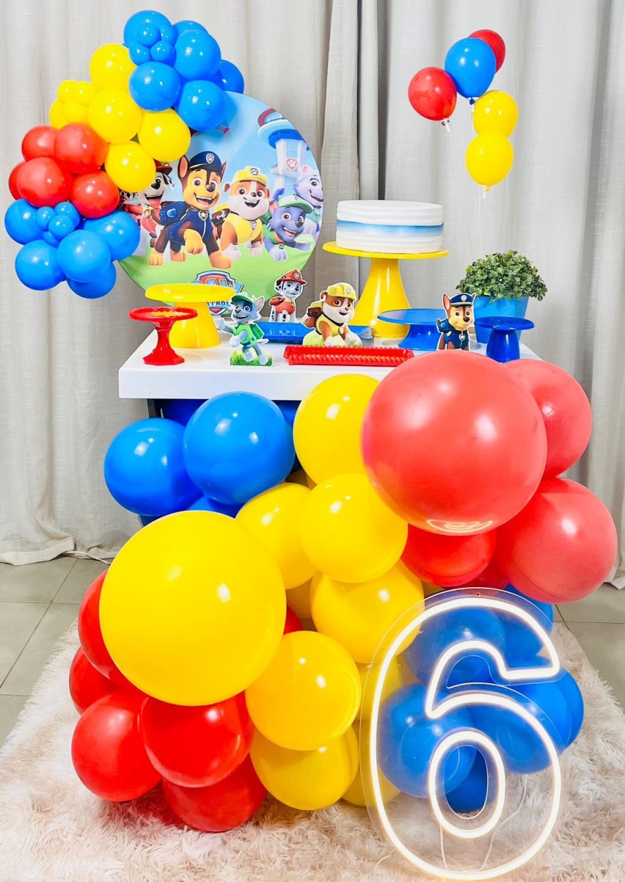 Kit Composto Gold Com Led - Patrulha Canina  - É Só Um Bolinho Locações 