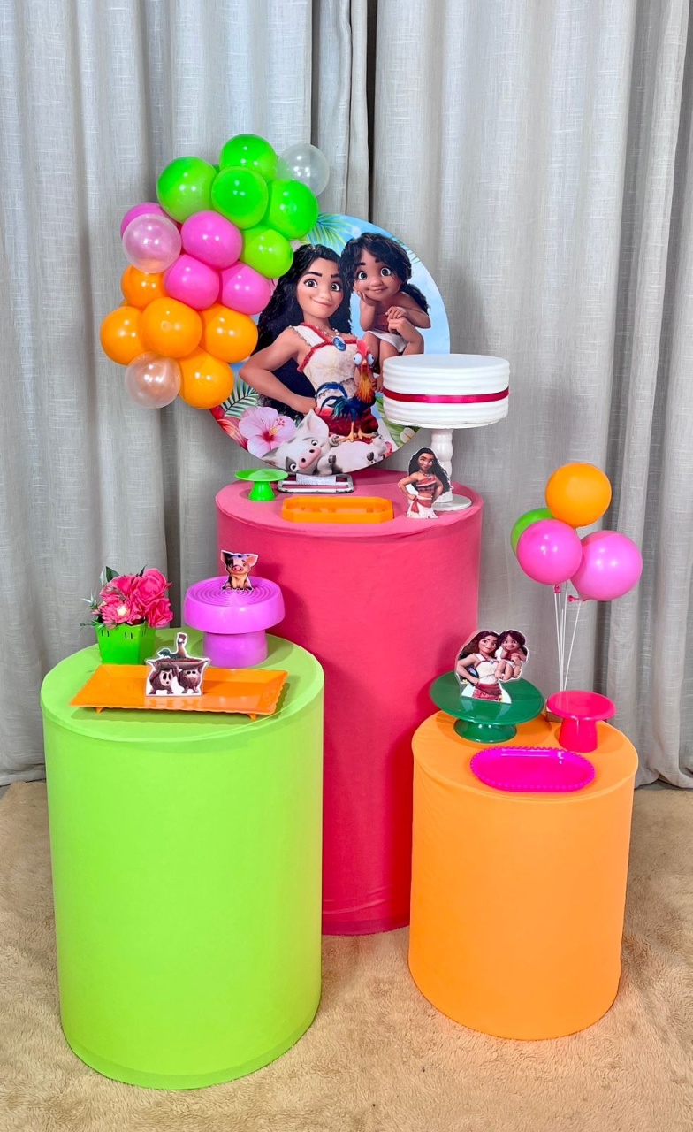 Kit Composto Com Balão - Moana 2 - É Só Um Bolinho Locações 