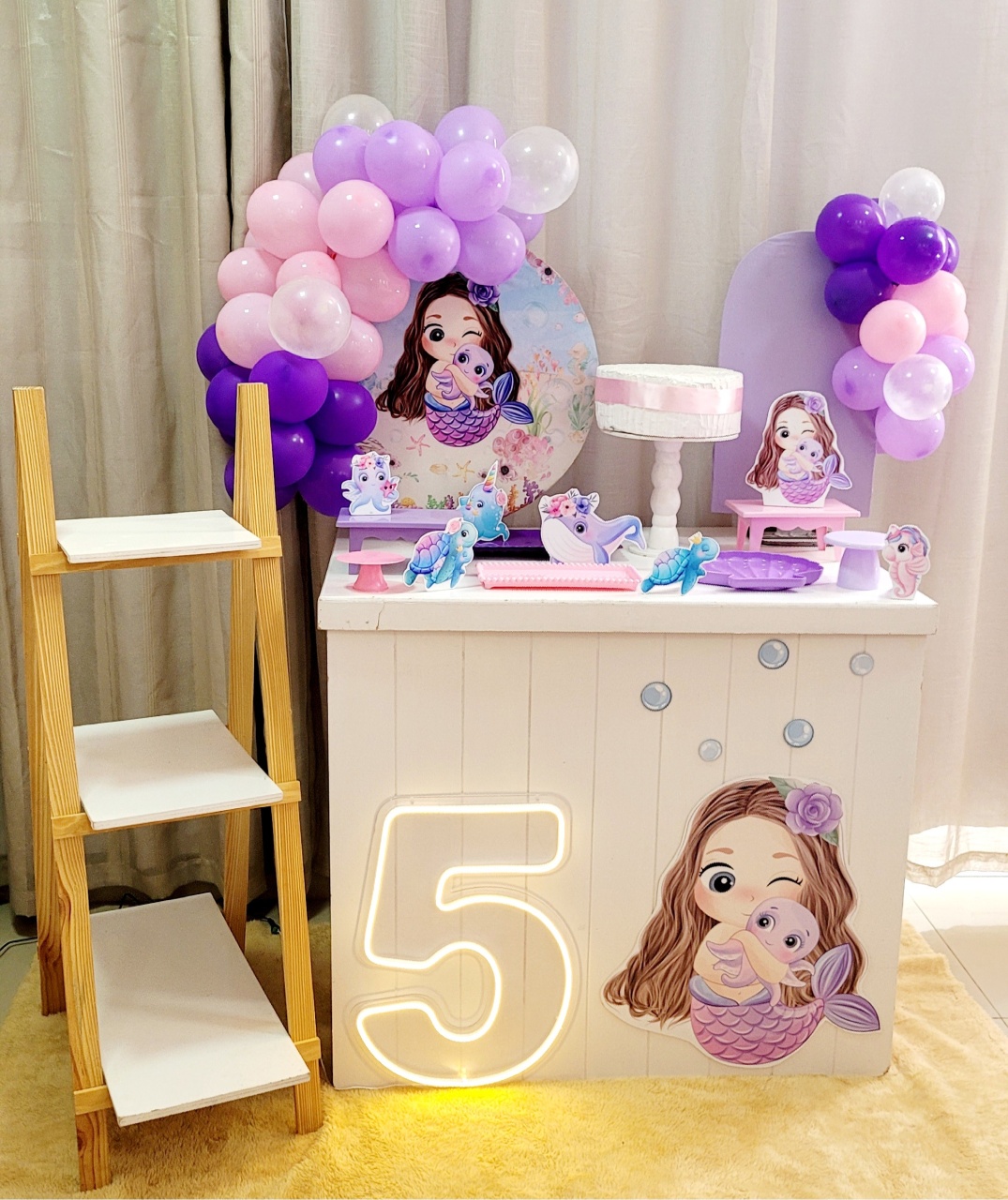 Kit Mini Festa Standard Com Balão - Sereia Cut  - É Só Um Bolinho Locações 
