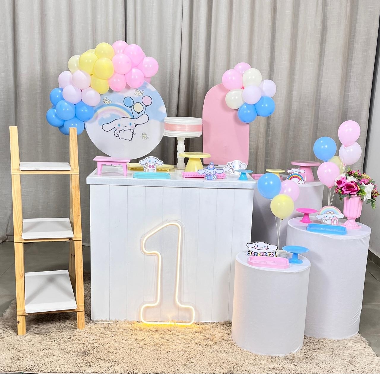 Kit Mini Festa Premium Com Balão - Cinomorol - É Só Um Bolinho Locações 