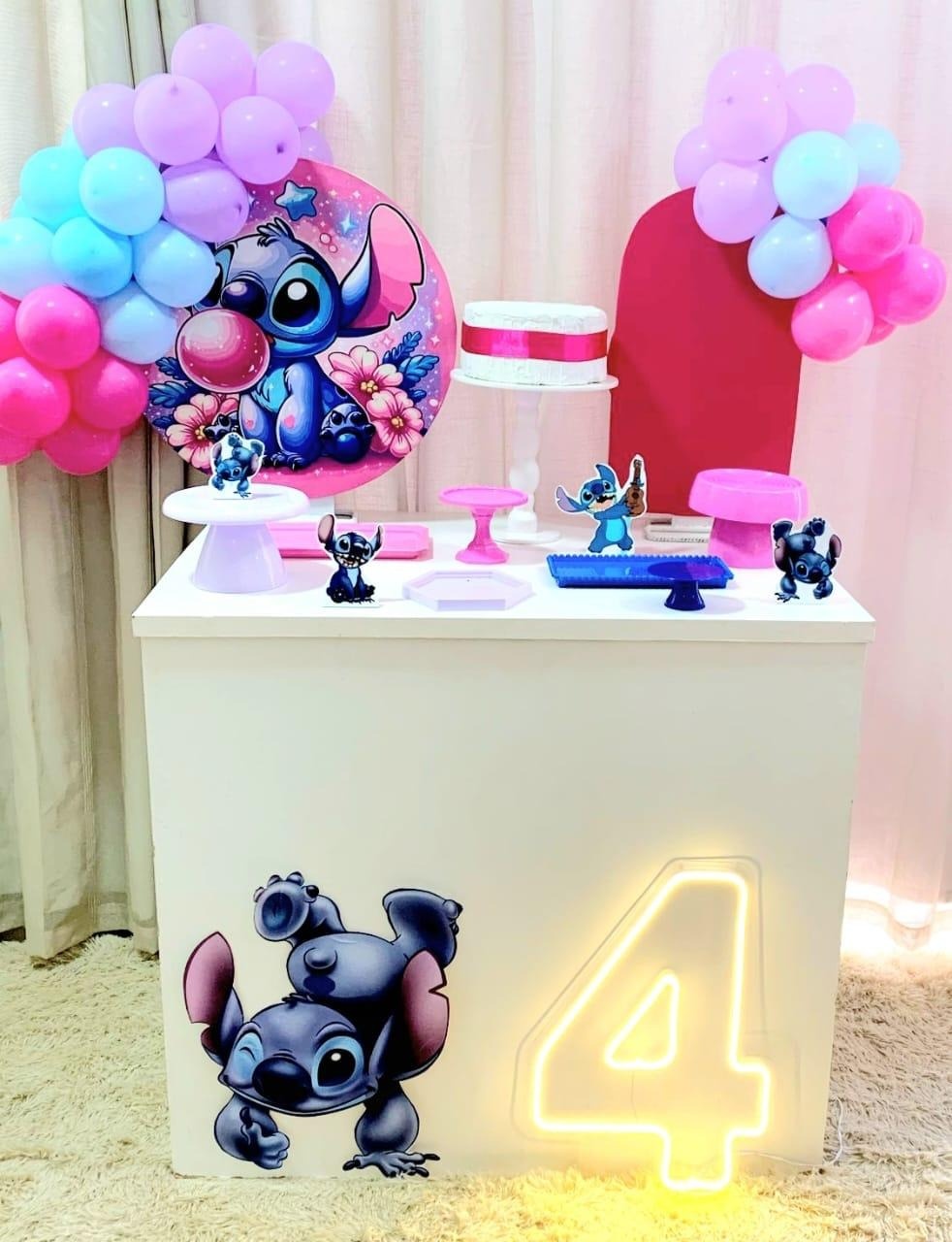 Kit Mini Festa Basic Com Balão - Stitch 1 - É Só Um Bolinho Locações 