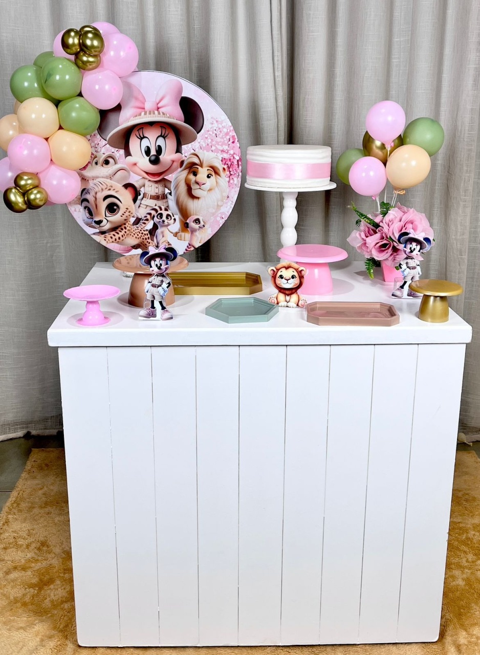 Kit Composto Com Balão - Minie Safari  - É Só Um Bolinho Locações 
