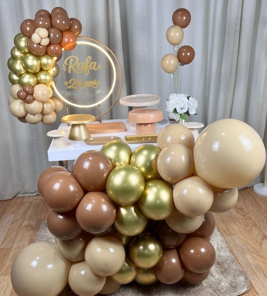 Kit Composto Gold Com Led - Arco Vazado Com Led Personalizado 2 - É Só Um Bolinho Locações 