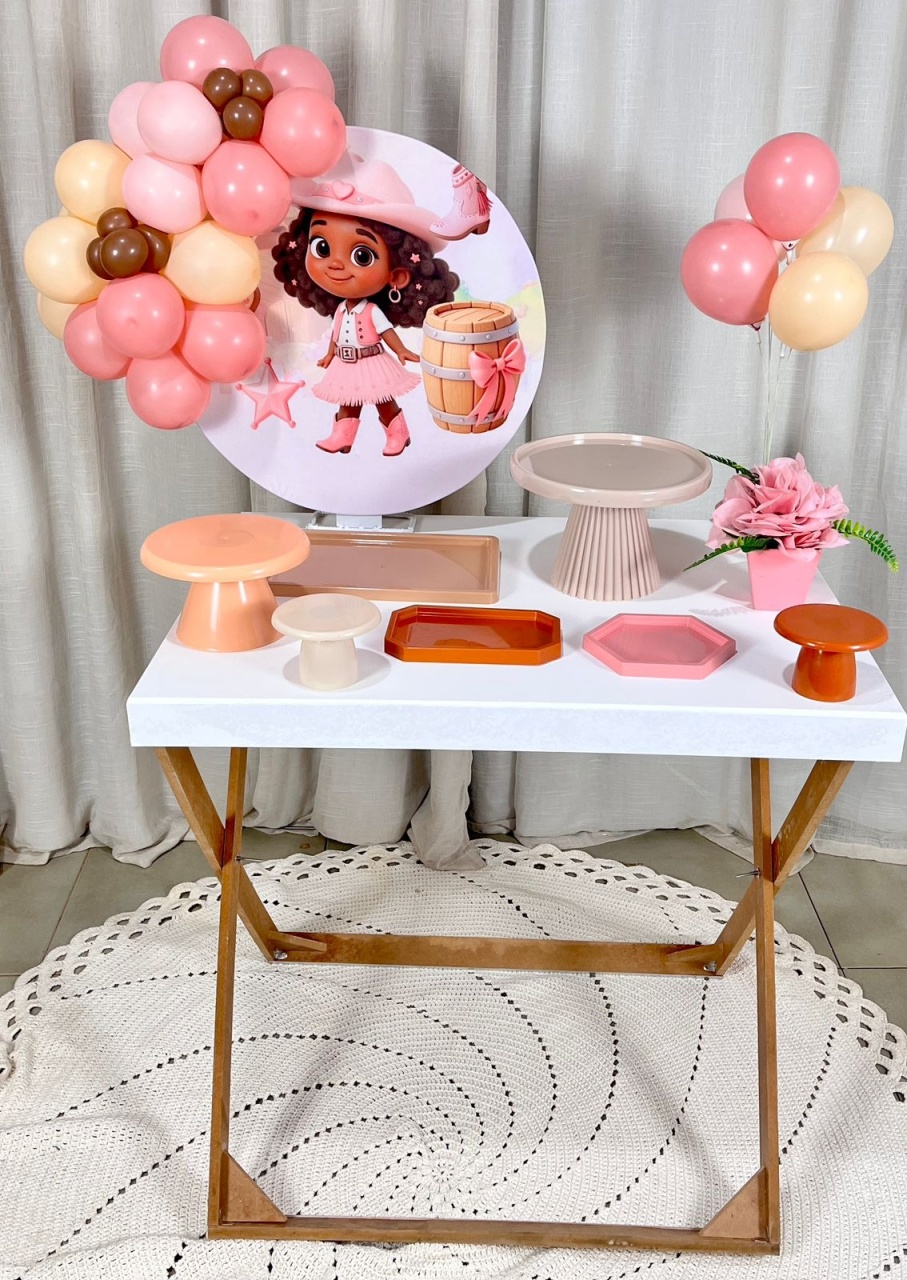 Kit Composto  Com Balão - Cowgril 4 - É Só Um Bolinho Locações 