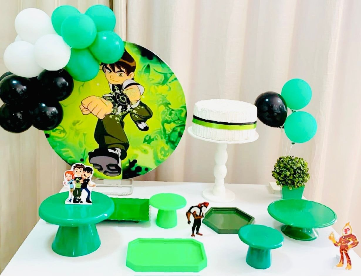 Kit Mesa Com Balão - Ben 10 - É Só Um Bolinho Locações 