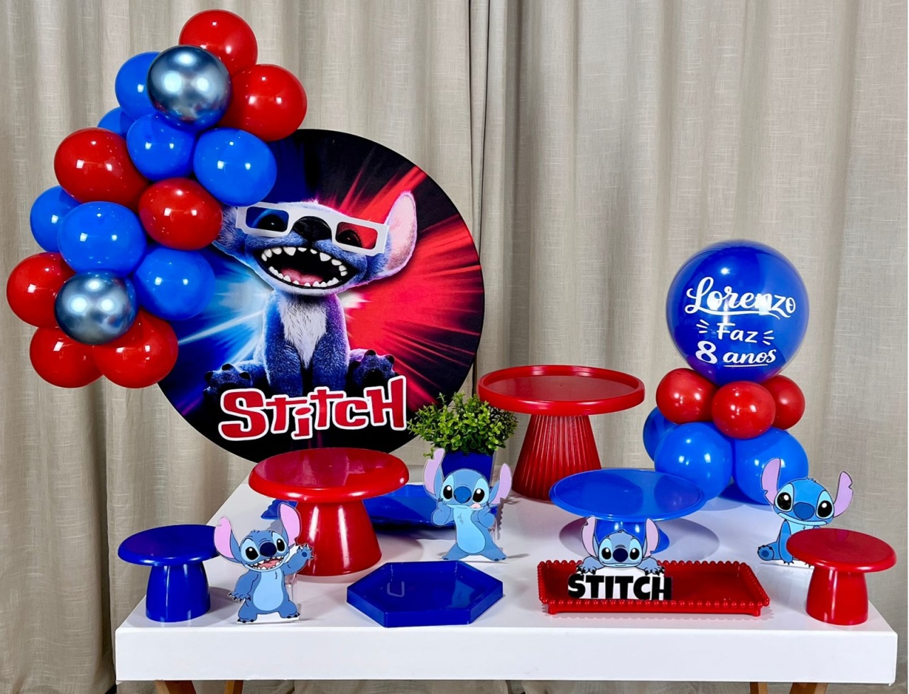 Kit Mesa Box de Balão - Stitch - É Só Um Bolinho Locações 